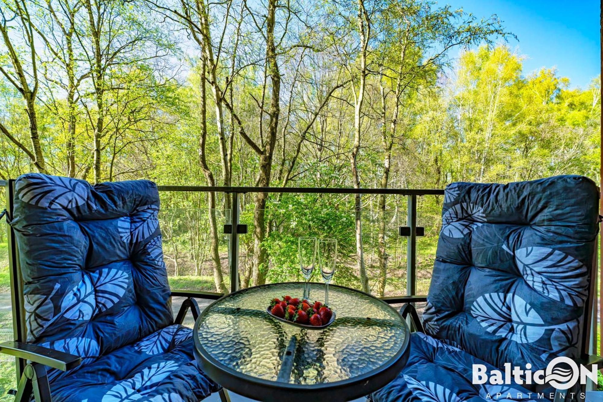 Apartamenty Balticon Polanki - Sauna, Fitness Inclusive - Basen Latem, Pool Im Sommer Kolobrzeg Exterior photo