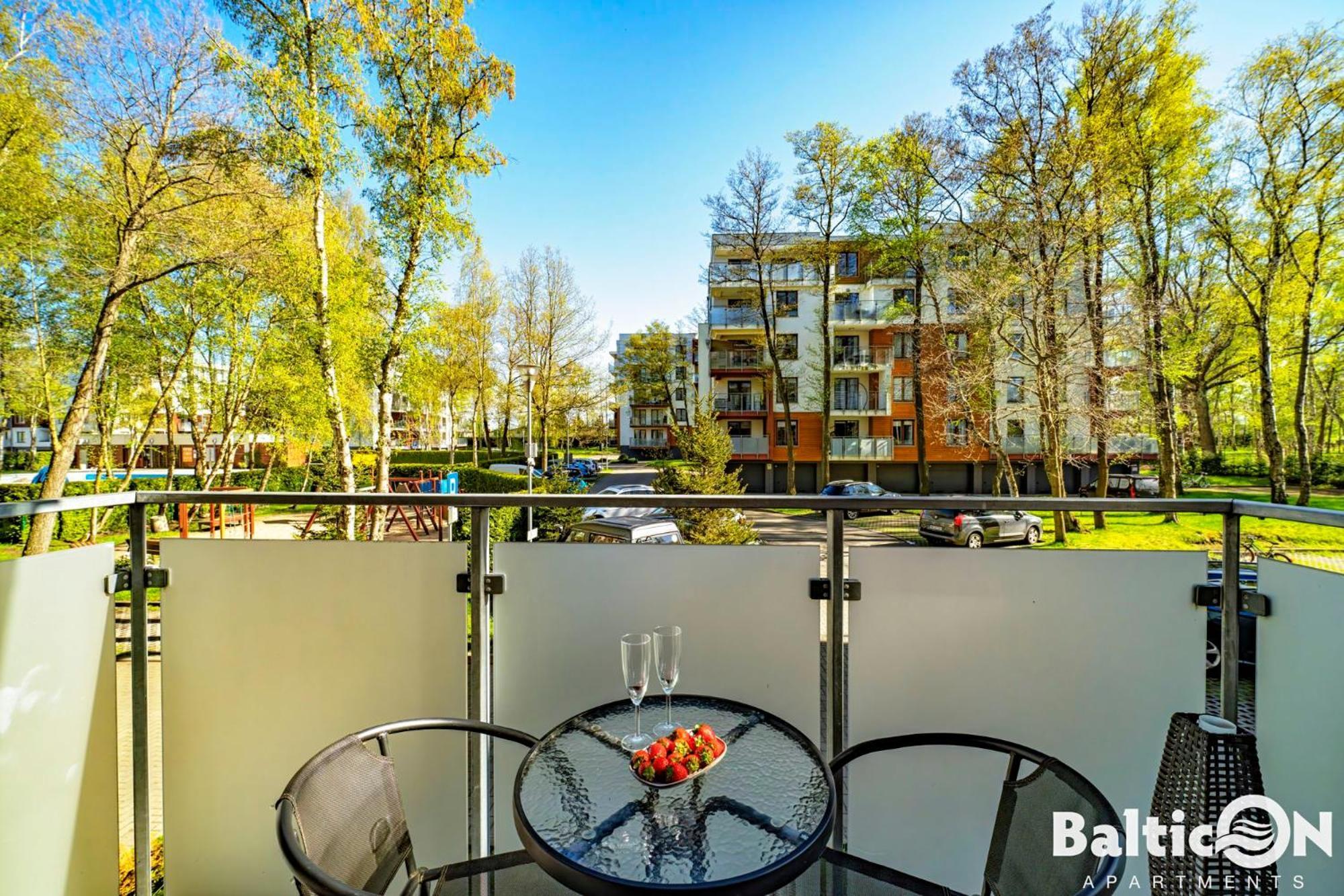 Apartamenty Balticon Polanki - Sauna, Fitness Inclusive - Basen Latem, Pool Im Sommer Kolobrzeg Exterior photo