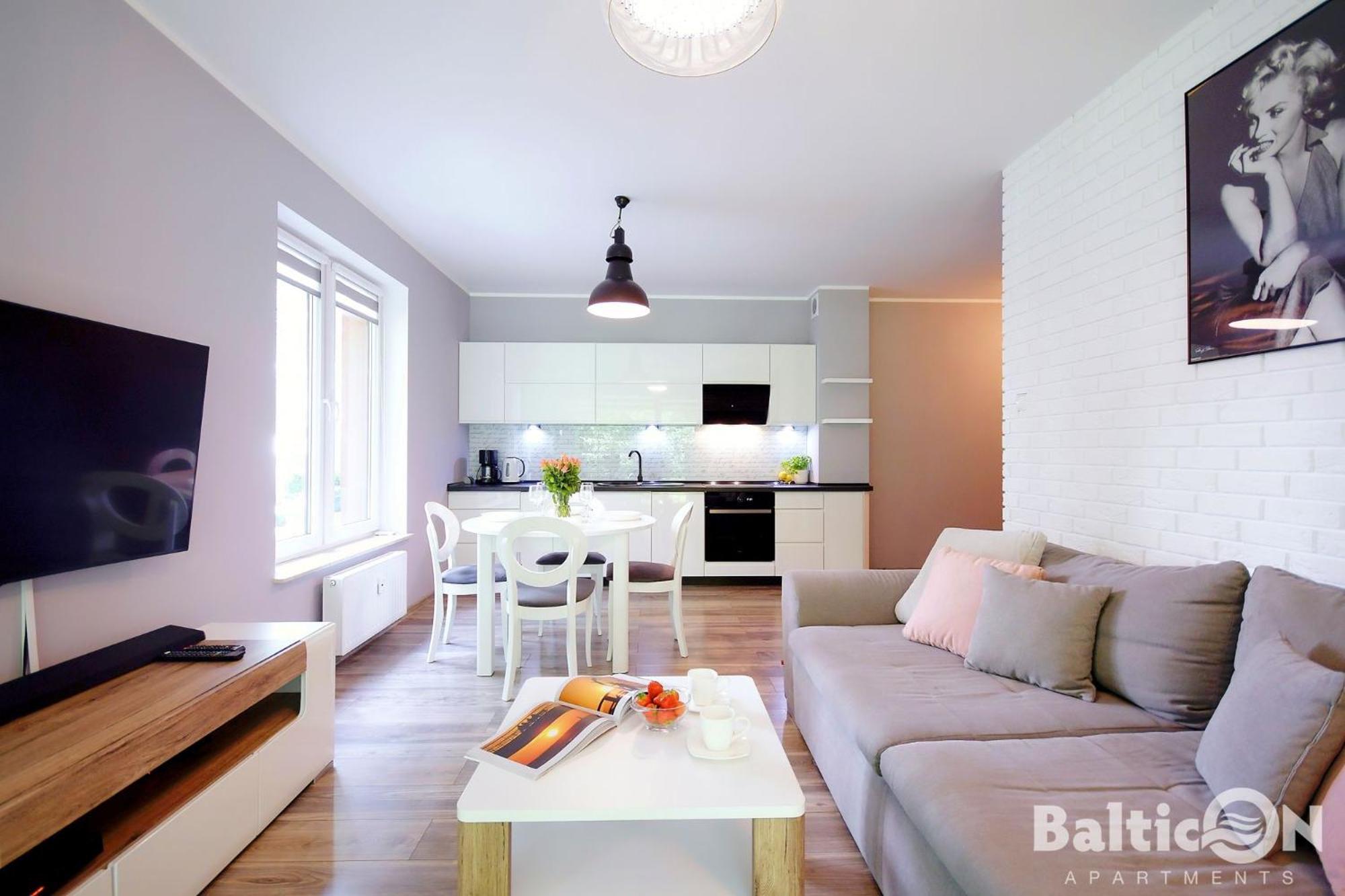 Apartamenty Balticon Polanki - Sauna, Fitness Inclusive - Basen Latem, Pool Im Sommer Kolobrzeg Room photo
